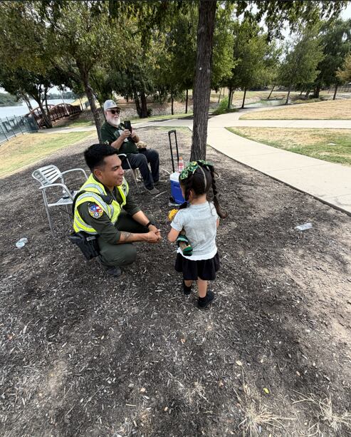 Waco Police Officer Reassures Young Fan After Lost Toy Incident at Baylor Game