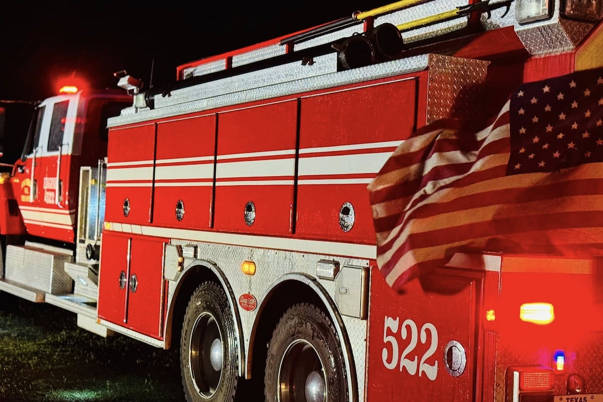 preloaded gallery image