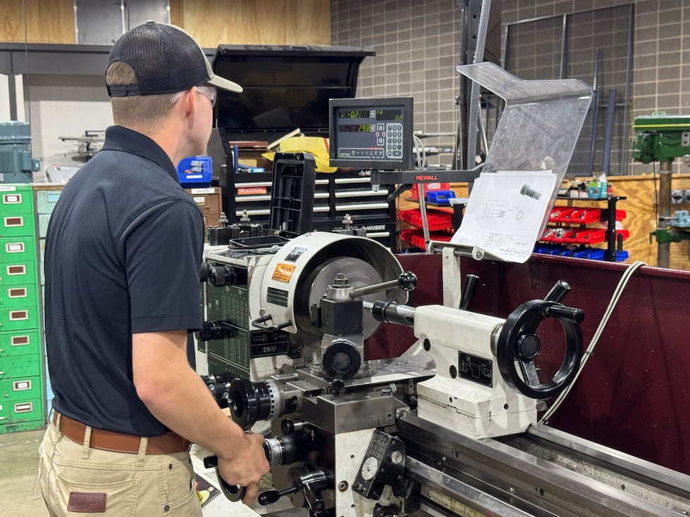 R Programing Project Precision Machining students showcase skills at TSTC’s Machine Shop Mania