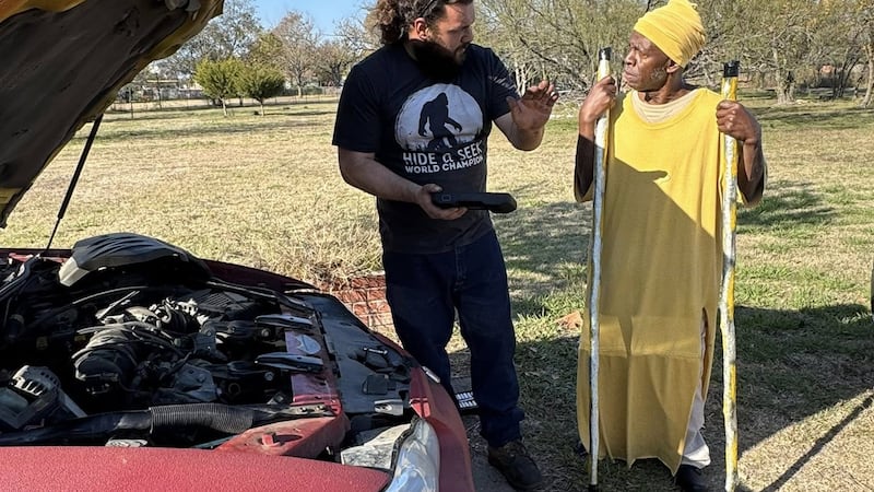 Residents rally to repair vehicle for man who prays at intersections throughout city