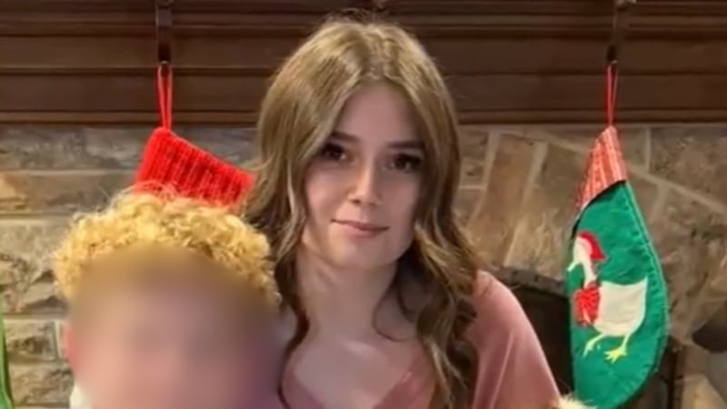 Ryleigh Spurlock, 16, died from flu complications, her family said.