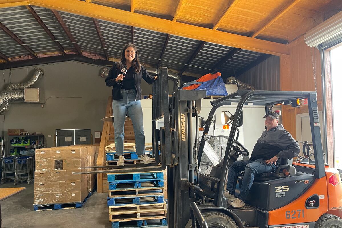 preloaded gallery image