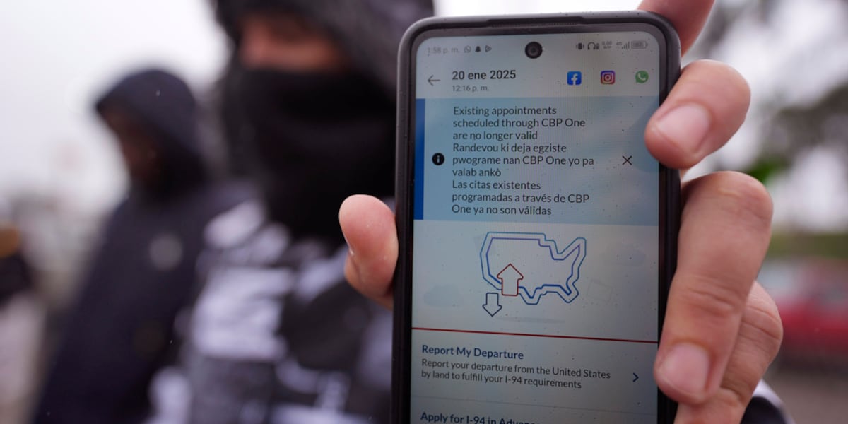 Trump shuts down CBP One app used by migrants to set up immigration ...