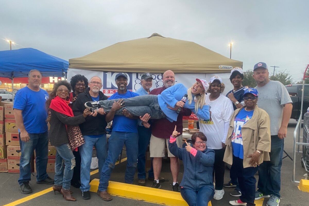 preloaded gallery image