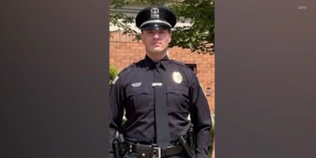 ICE arrests police officer, says he was in US illegally