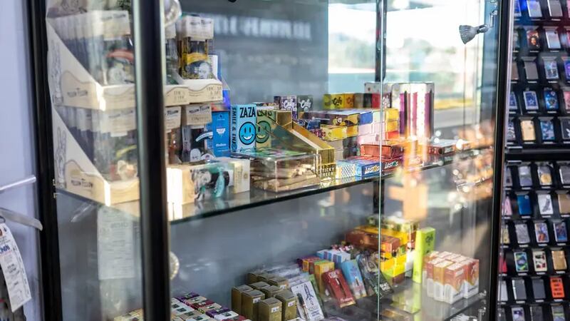 Many Texas retailers can no longer sell THC to customers under 21 Many Texas retailers can no longer sell THC to customers under 21