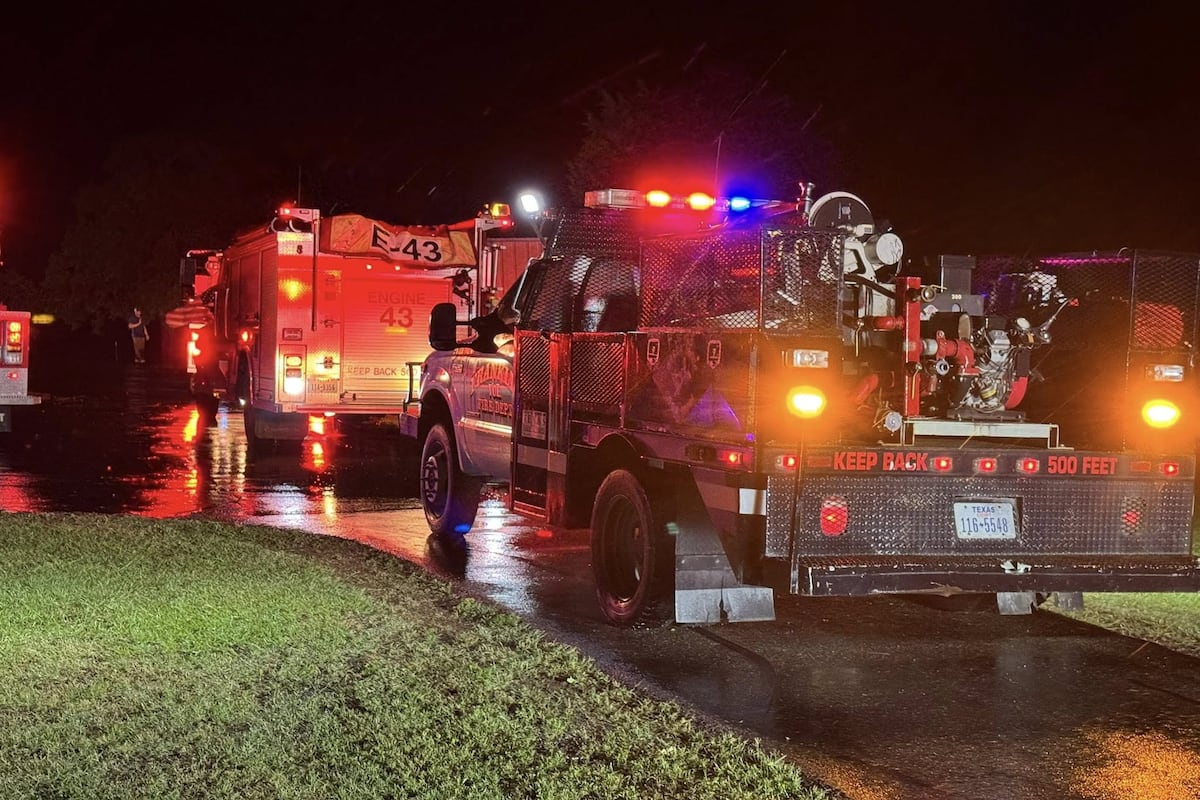 preloaded gallery image