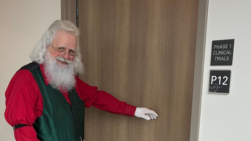 Santa returns to the treatment center that helped him beat cancer to visit patients for...