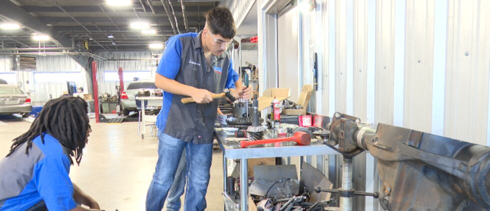 Temple High School Prepares Students for Real-World Automotive Careers