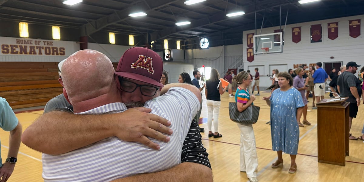 Youth Football Safety Debate Is Rekindled By The Same day Deaths Of 2 youth-football-safety-debate-is-rekindled-by-the-same-day-deaths-of-2