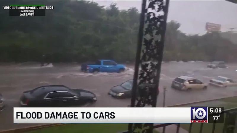 Waco flash flooding damages cars